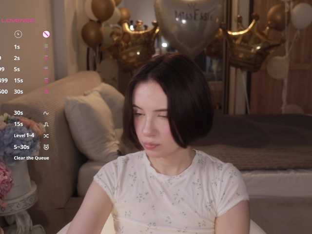 -FemaleEssence- live cam on BongaCams