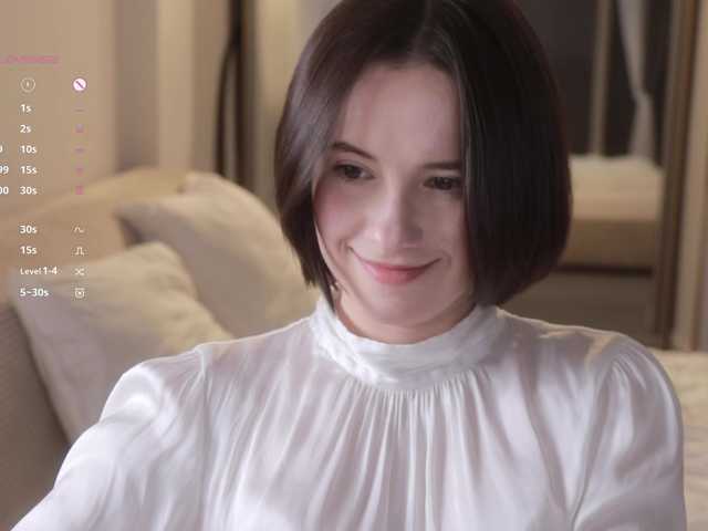 -FemaleEssence-