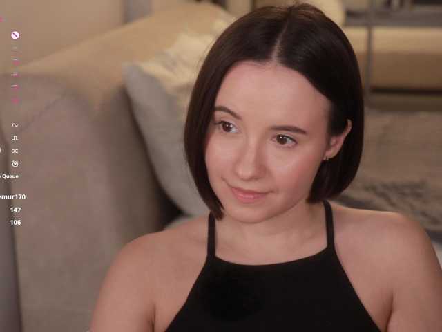 -FemaleEssence- live cam