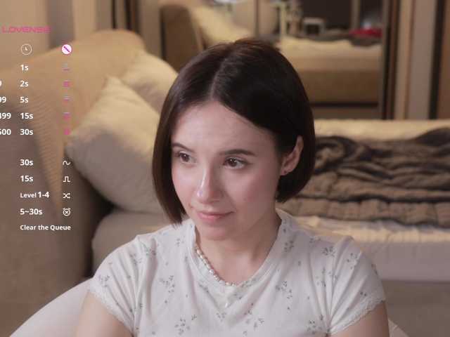 -FemaleEssence- live cam on BongaCams