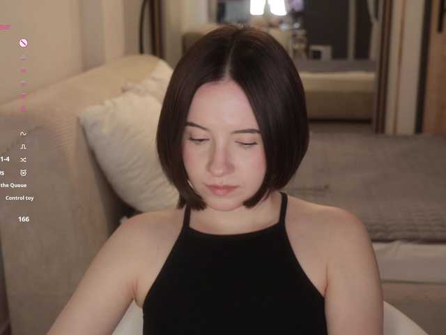-FemaleEssence- live cam on BongaCams