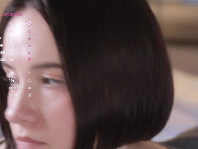 -femaleessence- live sex