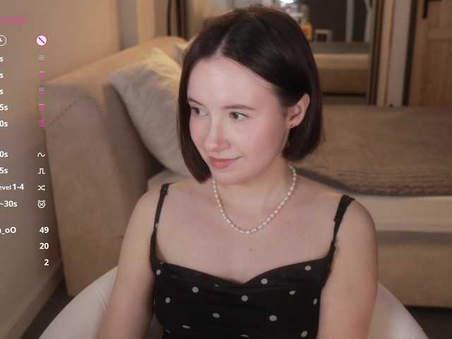 -FemaleEssence- live cam on BongaCams