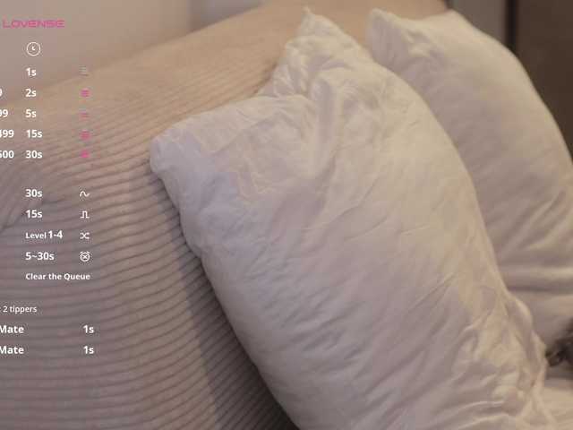 -FemaleEssence- live cam on BongaCams