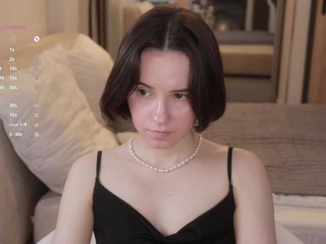 -FemaleEssence- live cam profile preview on bongacams