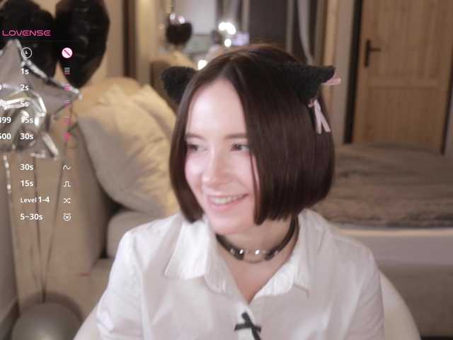 -FemaleEssence-