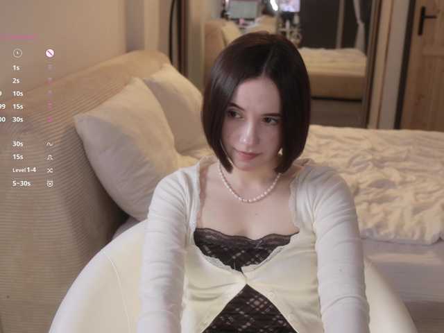 -FemaleEssence-