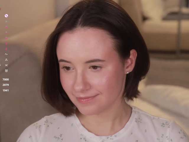 -FemaleEssence- live cam on BongaCams