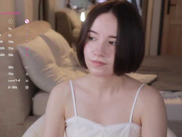 -FemaleEssence-