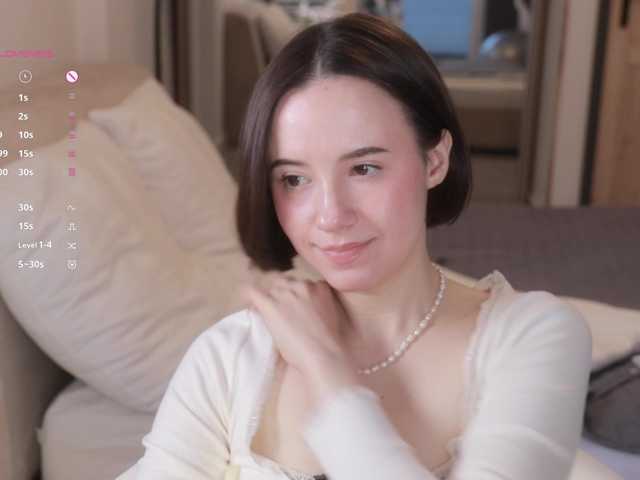 -FemaleEssence- live cam on BongaCams