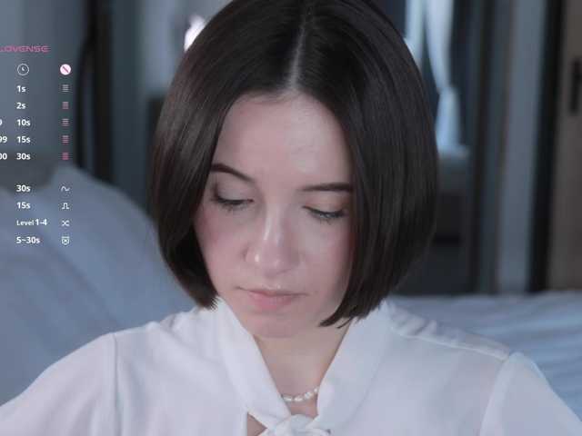 -FemaleEssence-