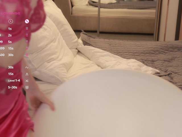 -FemaleEssence- live cam on BongaCams