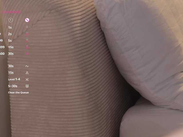 MissEssie live webcam show