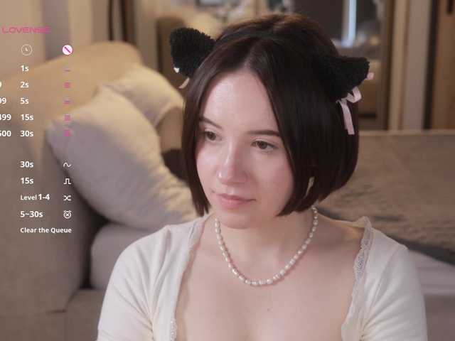 -femaleessence- online