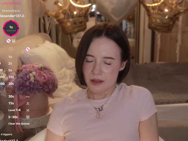 Live трансляция MissEssie - slutnetki.online