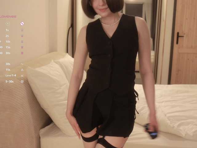 EssieAffleck preview