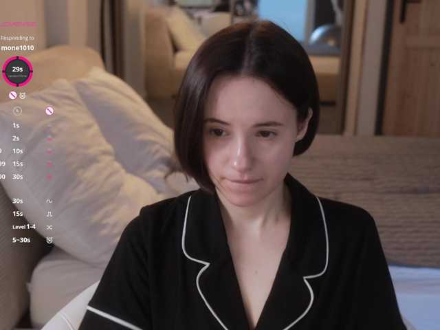 -FemaleEssence- live cam on BongaCams