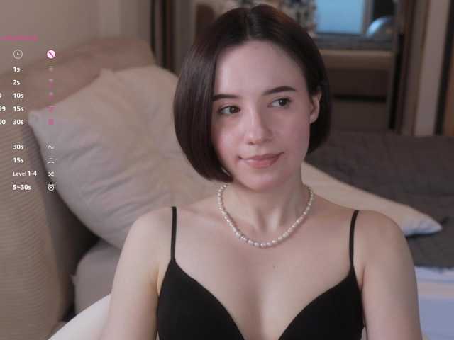 -FemaleEssence-