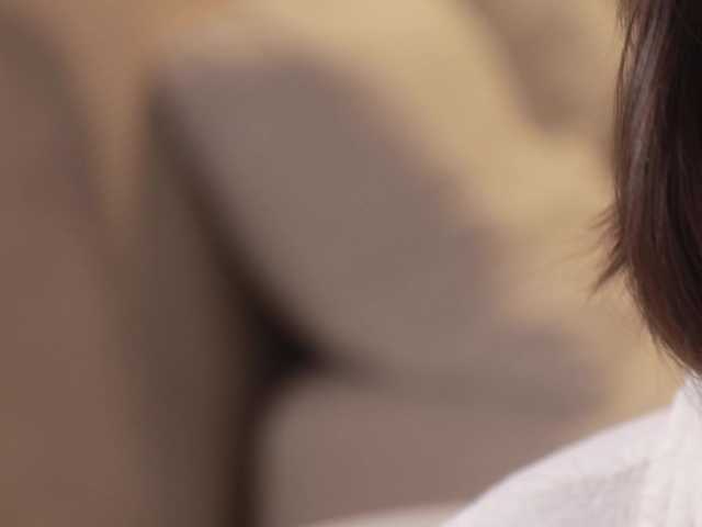 Sex chat gratuit in direct cu -FemaleEssence- pe BongaCams