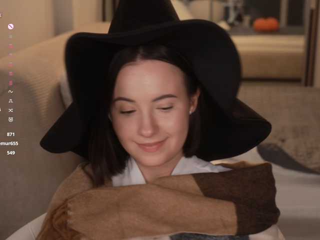 -FemaleEssence-
