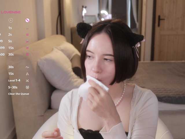 -femaleessence- online