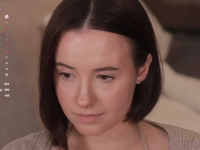 -FemaleEssence- live cam on BongaCams