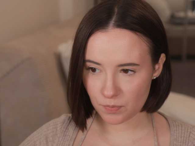 -FemaleEssence- live cam on BongaCams