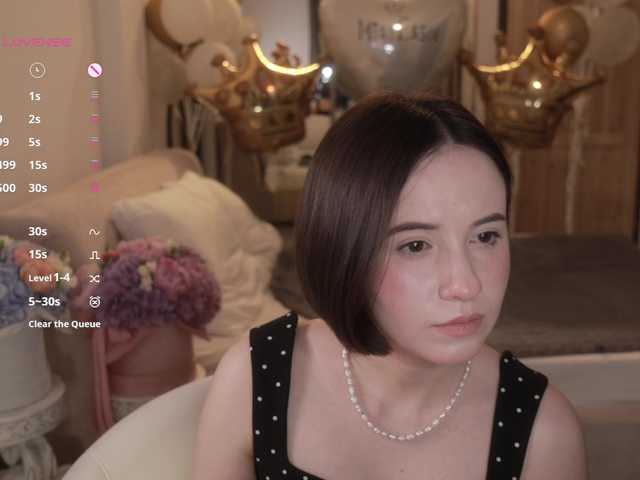 -FemaleEssence- live cam on BongaCams