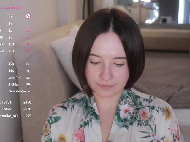-FemaleEssence- live cam on BongaCams