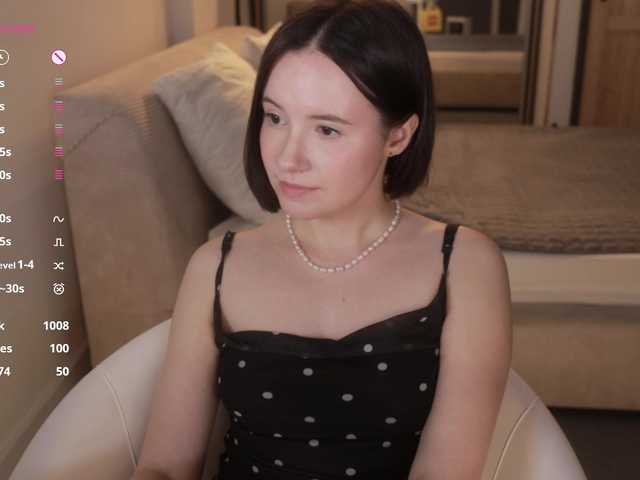 -FemaleEssence-
