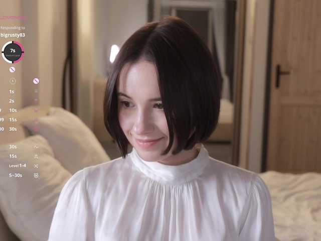 -FemaleEssence-