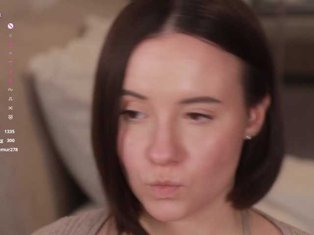 -FemaleEssence- live cam on BongaCams