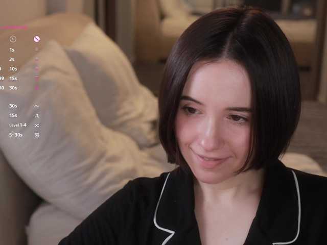 -FemaleEssence- live cam on BongaCams