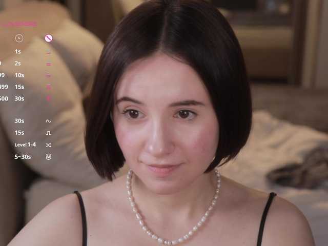 -FemaleEssence-