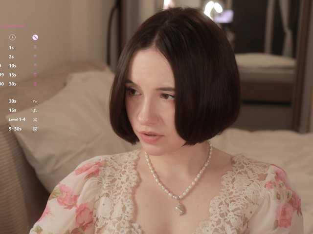 -FemaleEssence-'s BongaCams show and profile