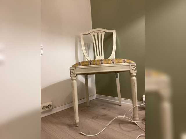 -FemaleEssence- live cam on BongaCams