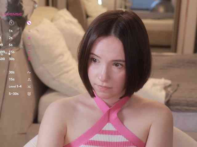 -FemaleEssence- Sex Cam Show