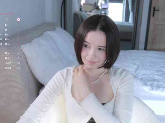 MissEssie webcam