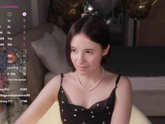 MissEssie webcam