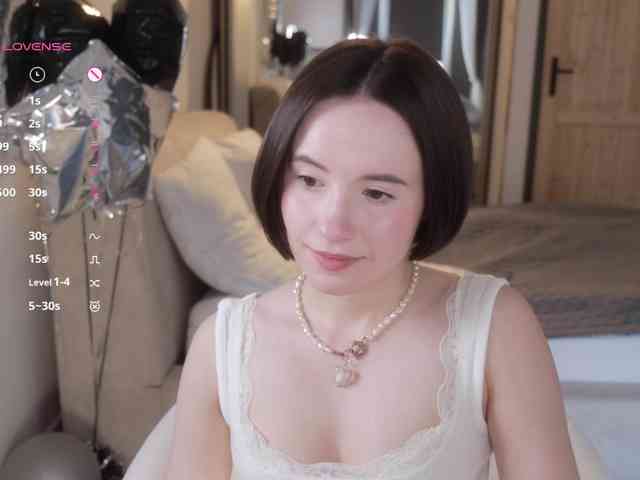 MissEssie webcam