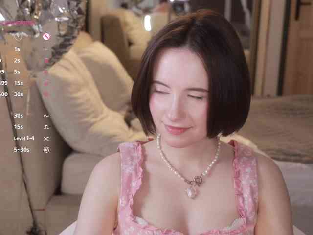 MissEssie webcam