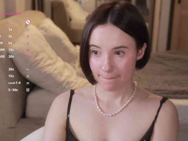-FemaleEssence- Sex Cam Show