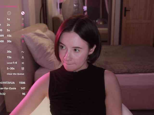 MissEssie webcam