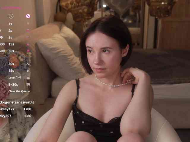 MissEssie webcam