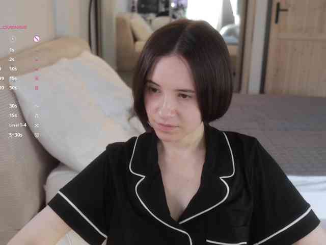 MissEssie webcam