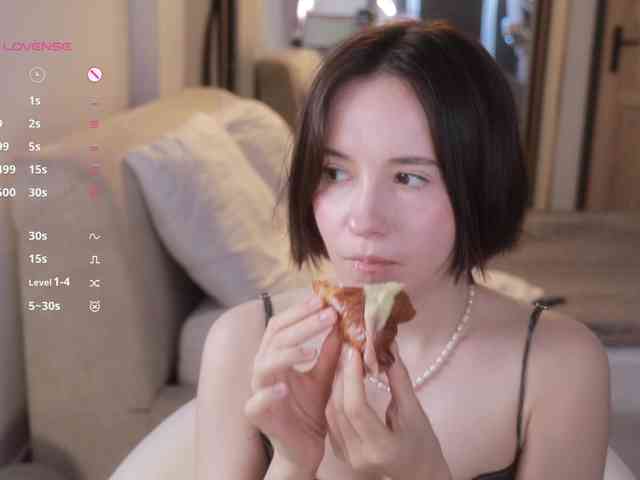 -FemaleEssence- Sex Cam Show