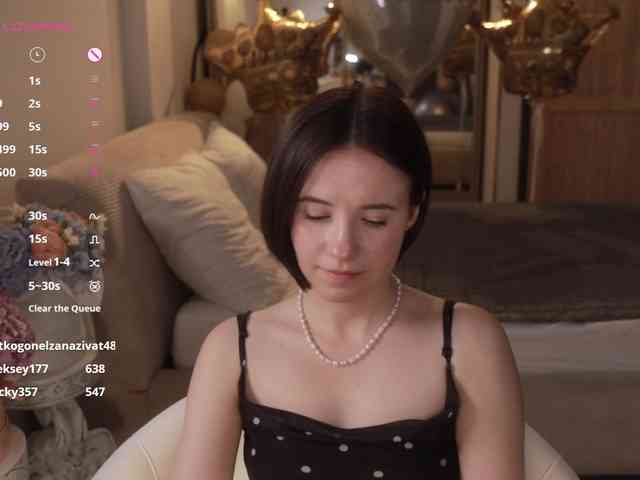 MissEssie webcam