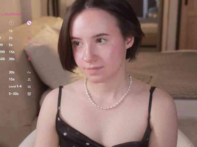 MissEssie webcam