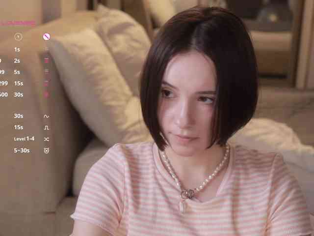 -FemaleEssence- Sex Cam Show