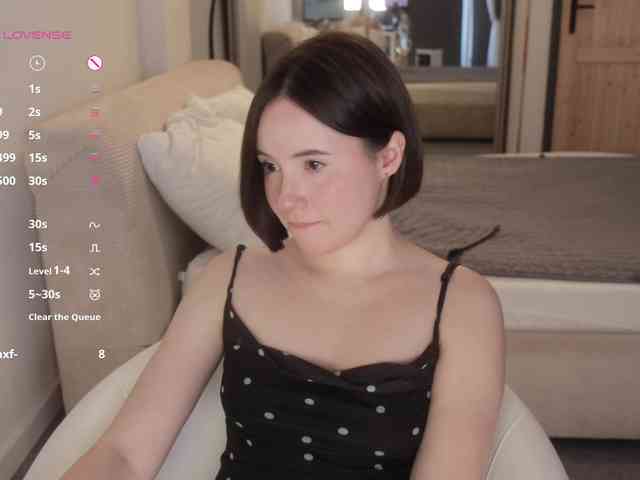 MissEssie webcam